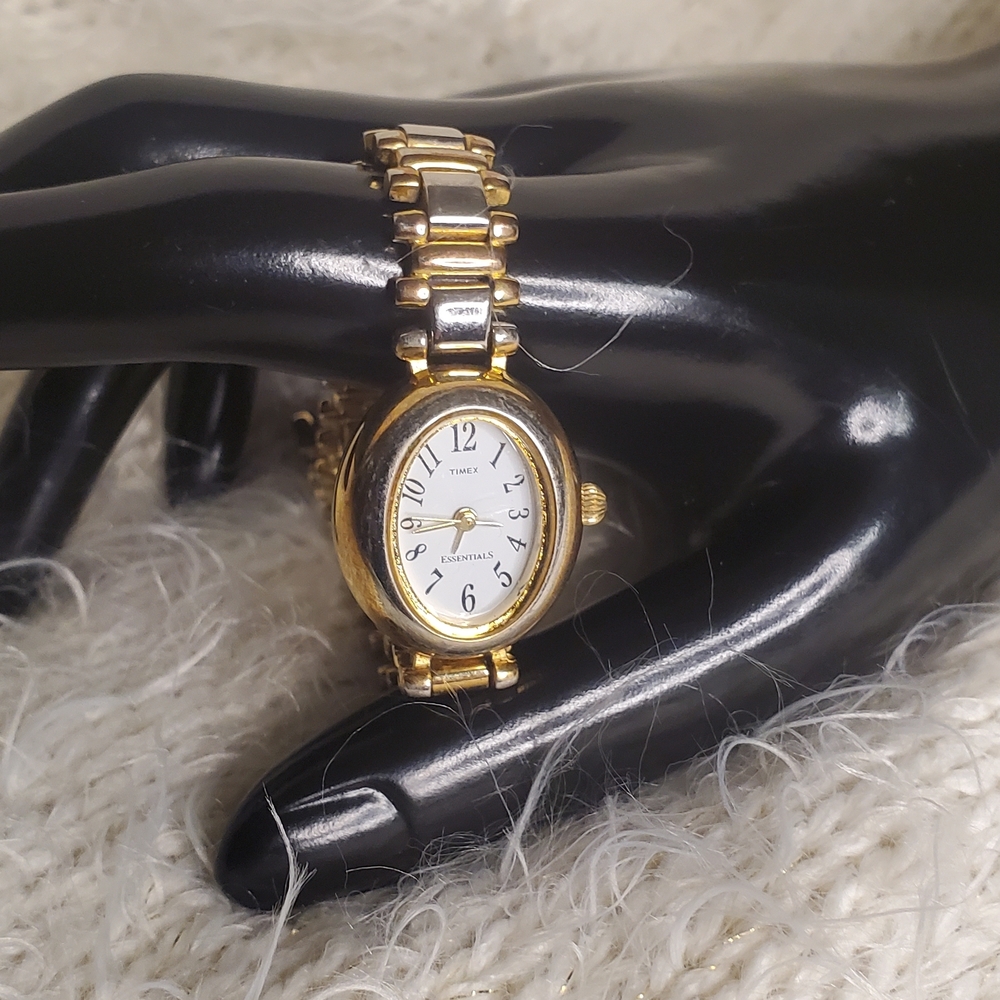 Timex Essencial Tone Women's Watch